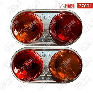 Egyesített hátsólámpa párban