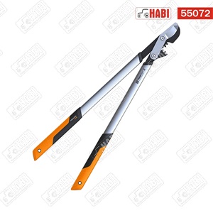 FISKARS PowerGearX fém fogaskerekes ágvágó, horgos pengével (L) LX98