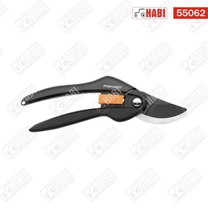 FISKARS SingleStep metszőolló P26
