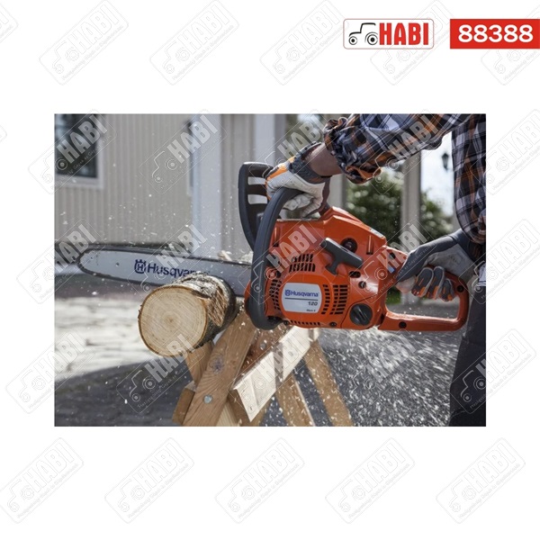 HUSQVARNA 120 Mark II benzinmotoros láncfűrész