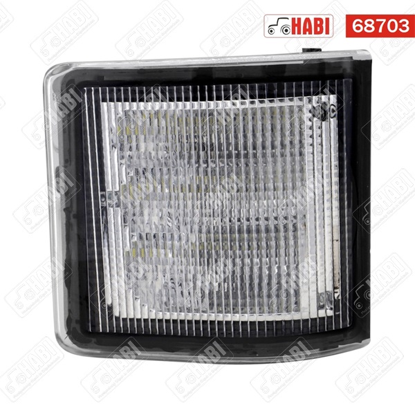 John Deere LED munkalámpa 22W négyzet, 6x 5W OSRAM LED, 2800 Lumen, 12-24 V 112,1x95,8 jobb