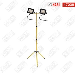 LED építőipari munkalámpa állvánnyal, 70 Lumen/Watt, 2700 Kelvin, 50/60Hz, 230V, IP65