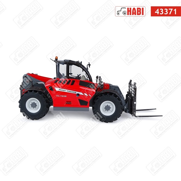 UNIVERSAL HOBBIES Massey Ferguson TH7038