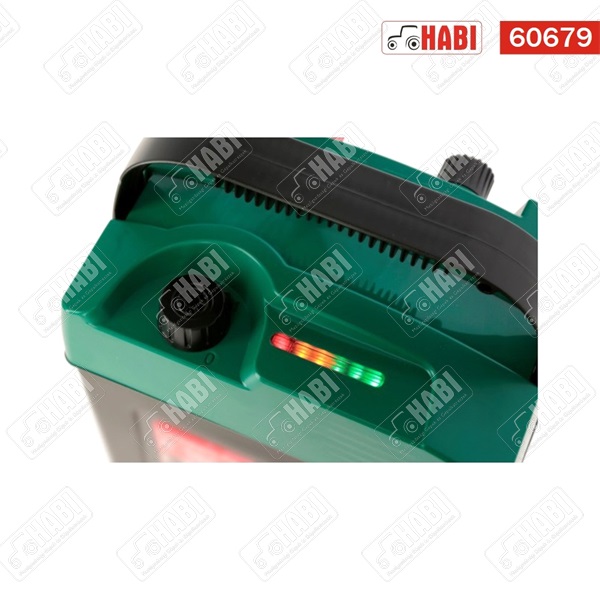 Villanypásztor trafó Compact Power 9V AKO